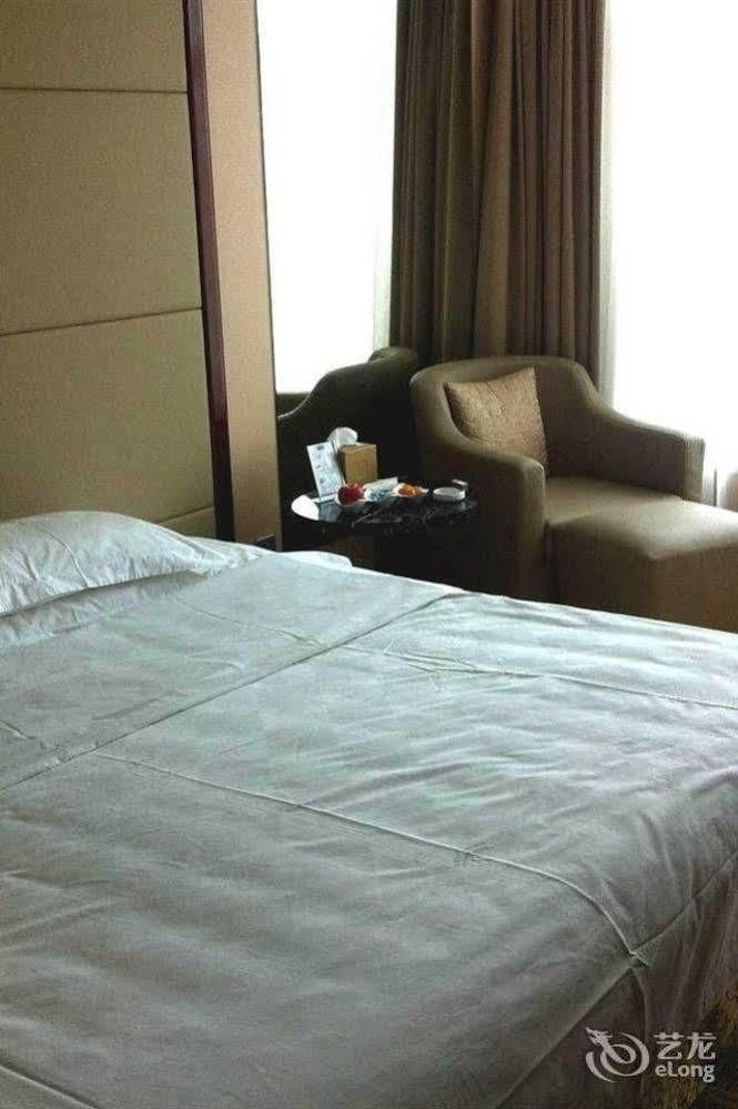 Qianjin Hotel - Changchun Zewnętrze zdjęcie